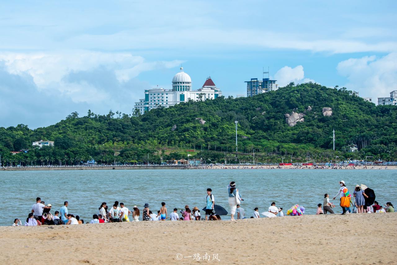 广东面积最小的城市，相当于一个县的体量，却是著名的花园城市和经济特区。
说的就是