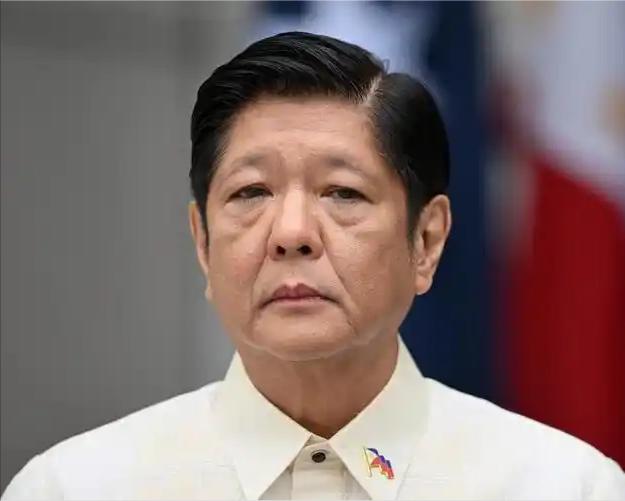 [月亮]小马科斯脸都不要了！一边挑衅中国，一边求帮忙，真当咱们中国是软柿子，能任