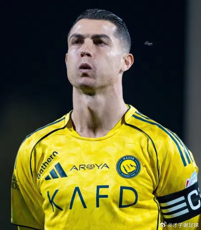 沙特MBC电视台记者阿赫迈德证实，C罗将返回沙特，在利雅得胜利基地进行康复训练。