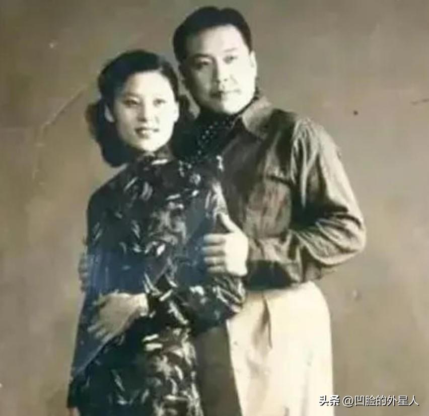 1936年，21岁袁祜祯和18岁的曹士岳大婚。新婚之夜，曹士岳便指着新娘的鼻子说