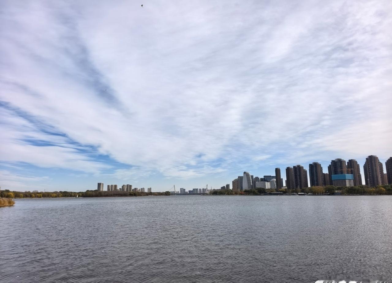 天气变化真快，从晴到阴 ​​​