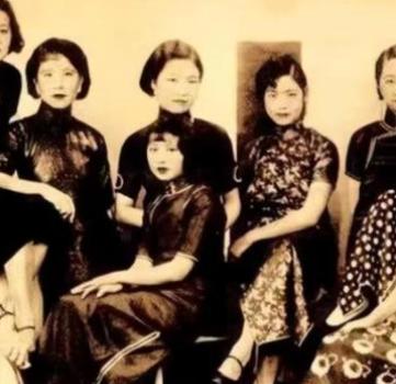 1926年，被戏称为“剥皮将军”的张宗昌终于如愿以偿霸占美人陈佩瑜，同房之夜，张