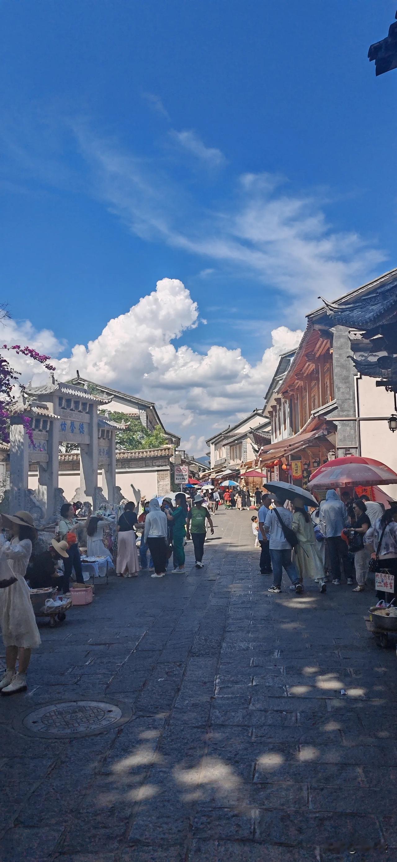 端午节假期，您去哪旅行了？
今年端午假期旅游消费年增8.1%
根据中国文化和旅游
