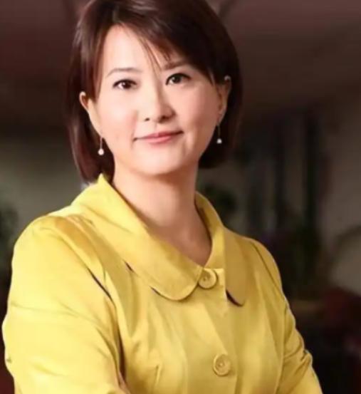 国民党“立委”王鸿薇在节目中威胁中国大陆，如果解放军再围台军演的话，国民党可能考