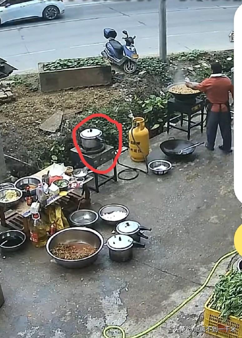 广西高压锅爆炸
春日生活打卡季
大家好，大家生活中习惯用高压锅吗？反正我们家里是