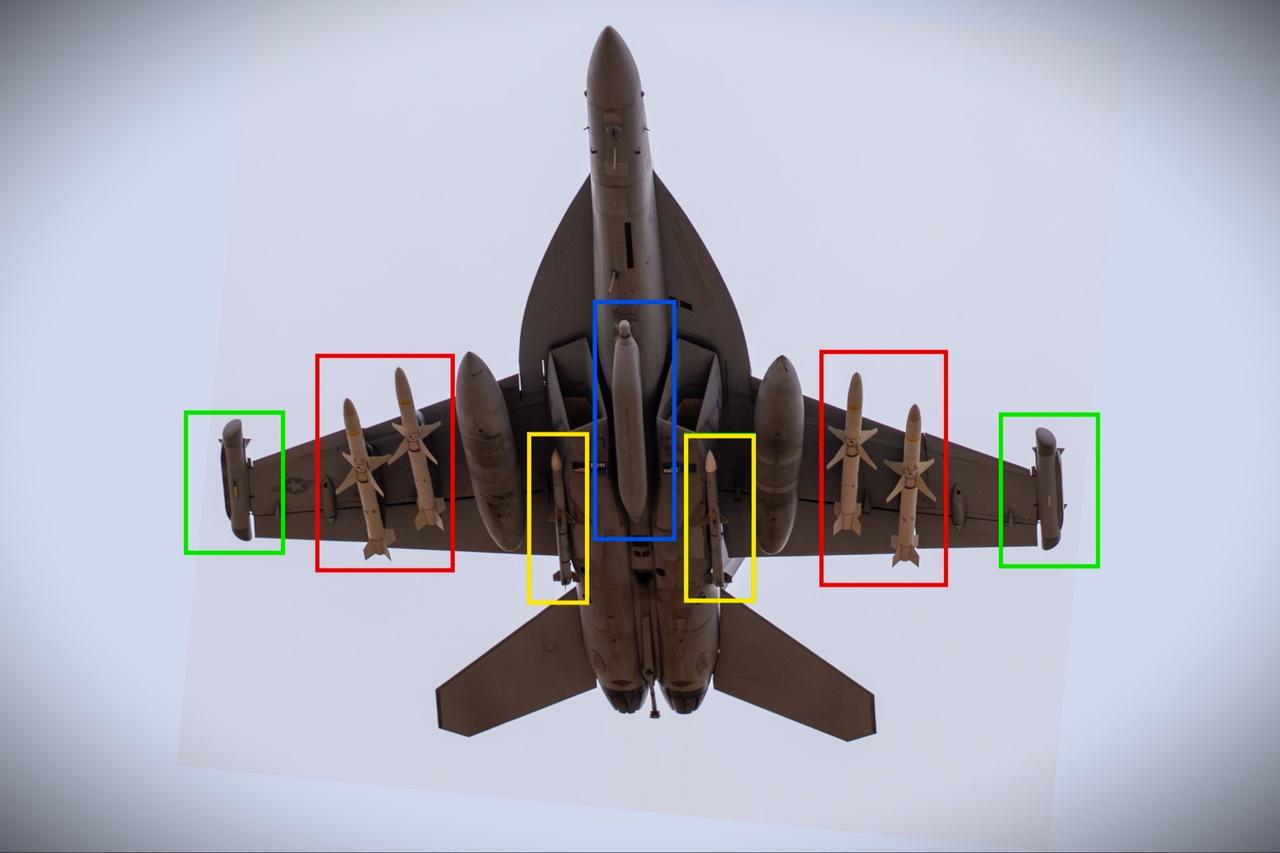 EA-18G“咆哮者”电子战机压制伊朗防空系统的武器配置曝光