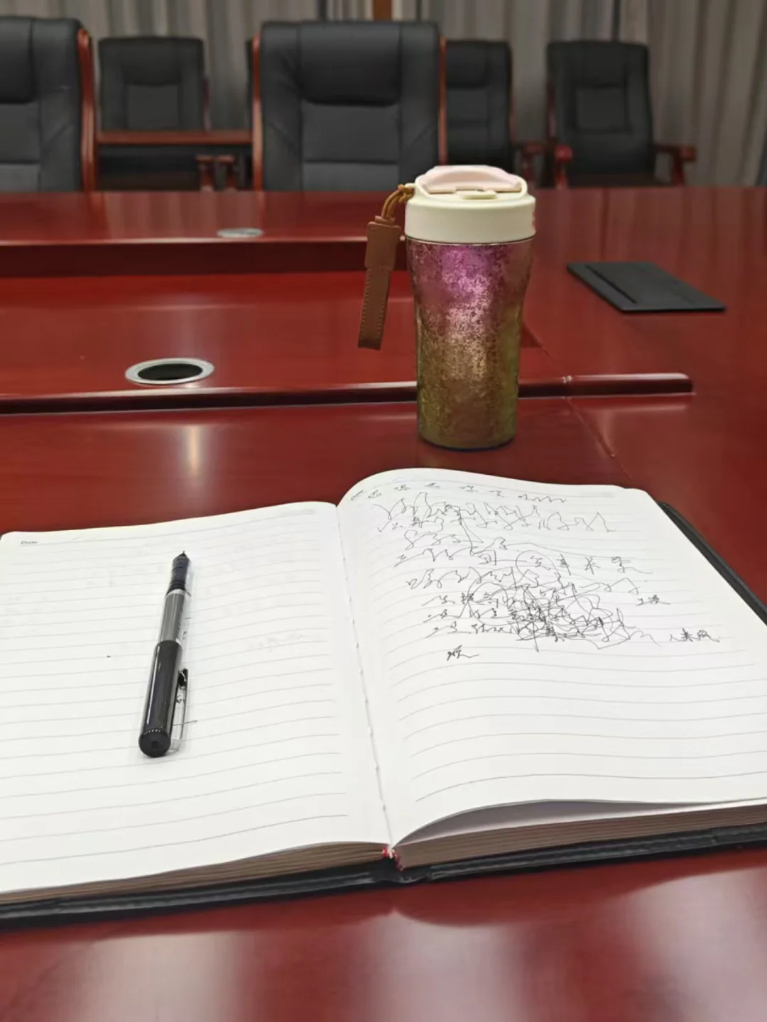 给暂时贫困的女孩分享几个体制内信息差