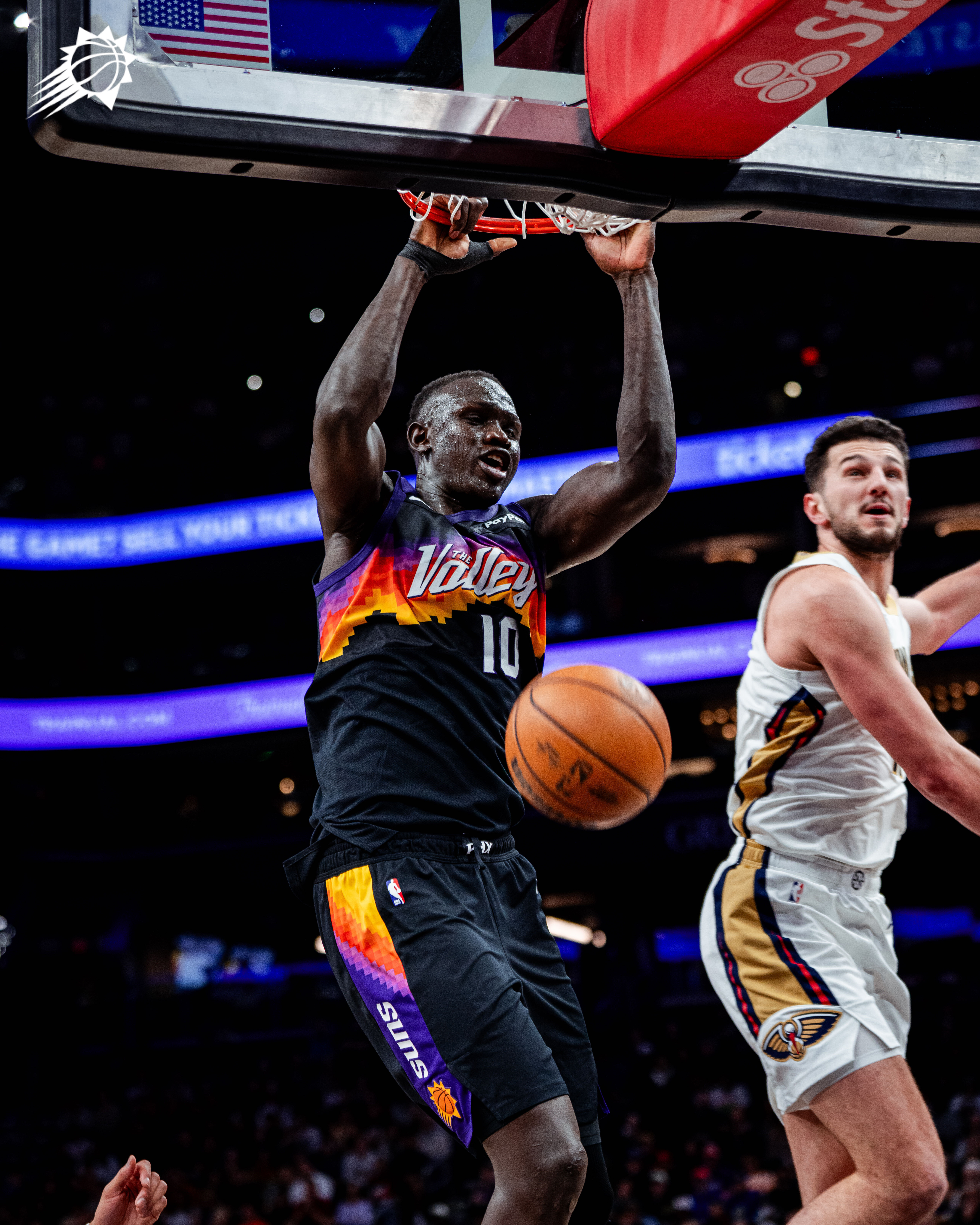 📊今日马鲁：4分4篮板1助攻 【5盖帽】！！！！！！！！菲尼克斯太阳 ｜旭日东