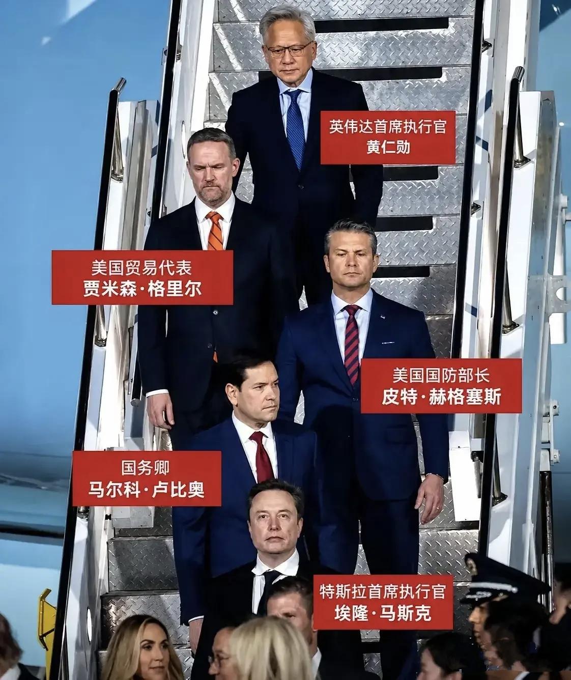 人的一生最大的财富是什么? 
在狭窄的旋梯里 什么身份的人可以有一席之地。留下的