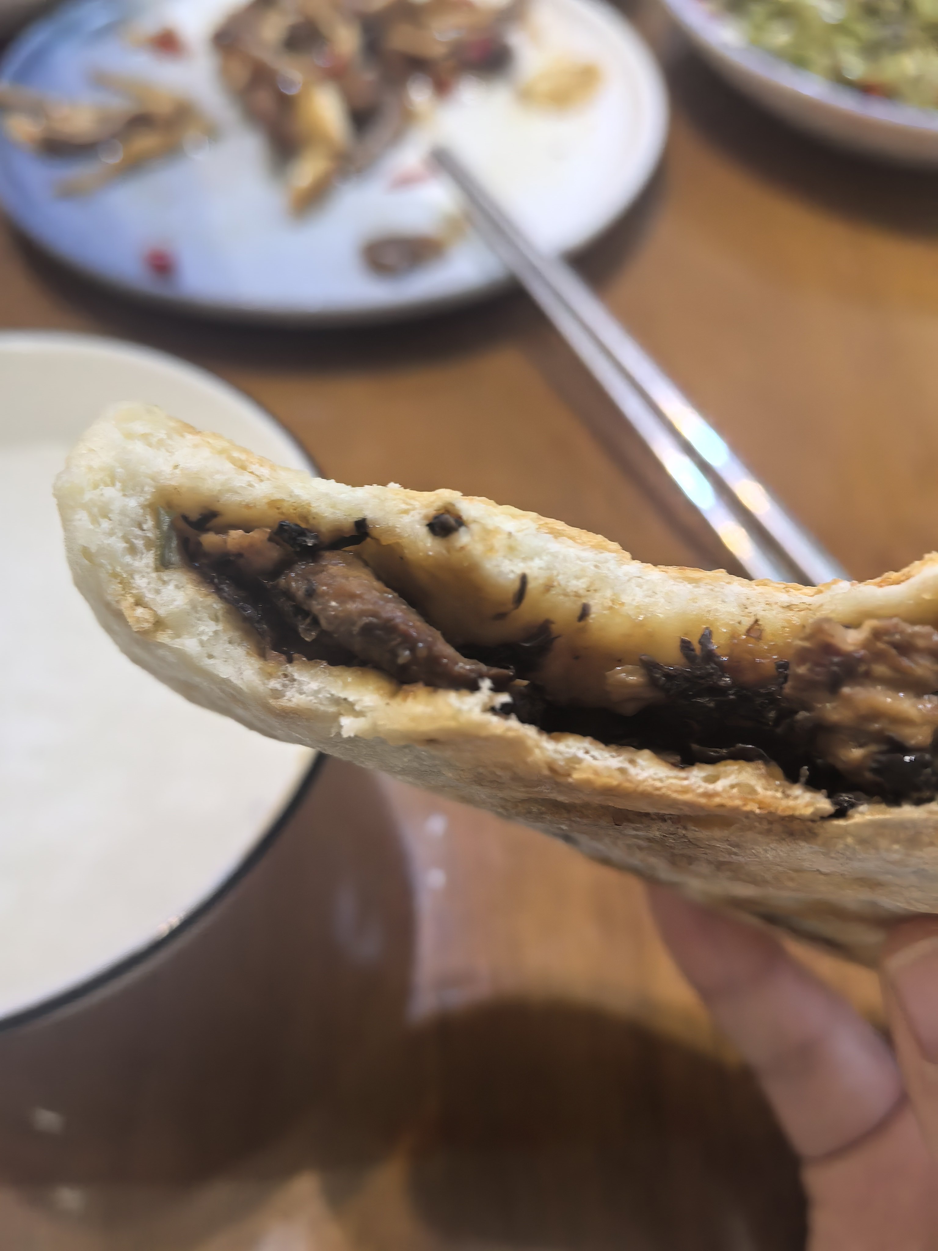 晚上应该吃4个饼的 