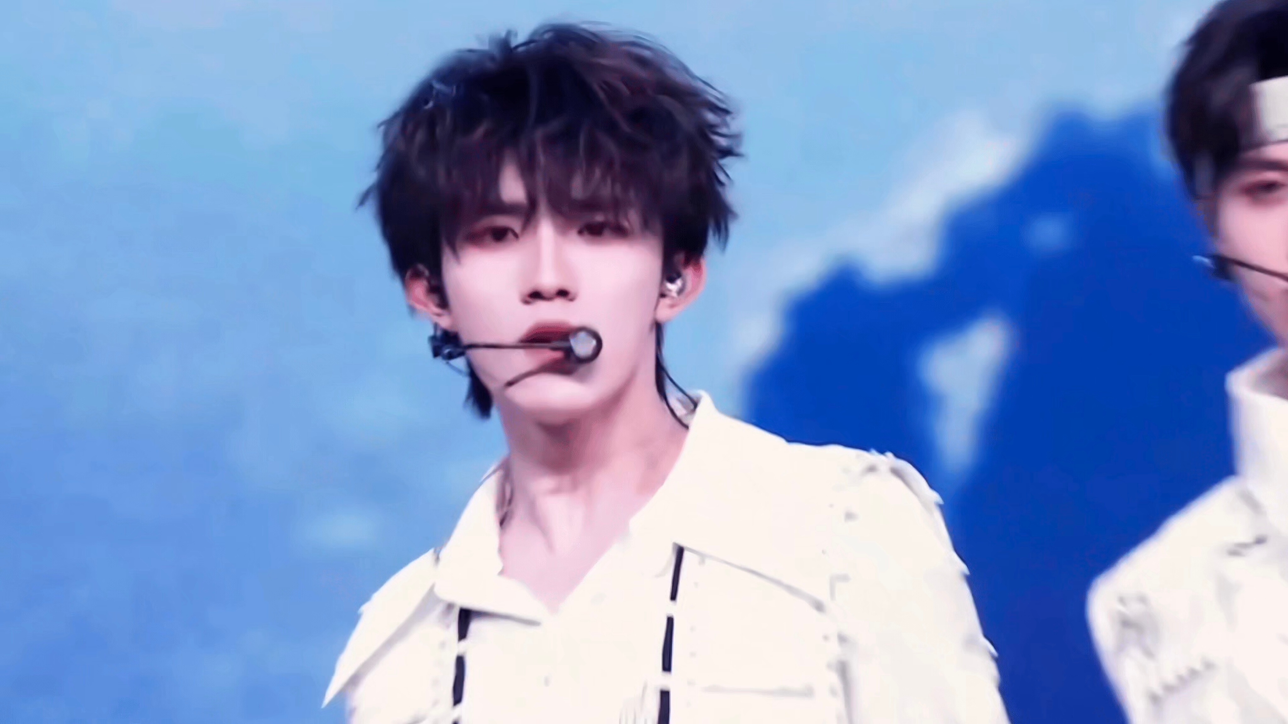 导播是懂切镜的微博之夜内场 .苏新皓直拍完播率1000%