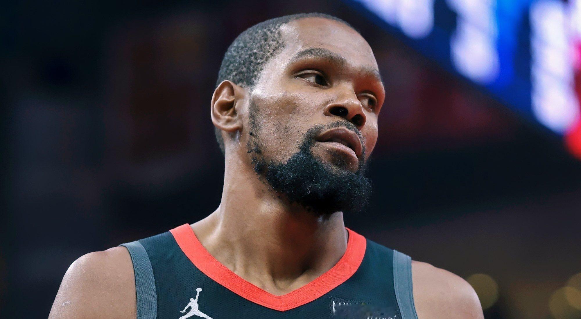 刚起来准备看比赛呢  结果杜兰特确定今天缺席了 火箭vs湖人杜兰特缺席湖火季后赛