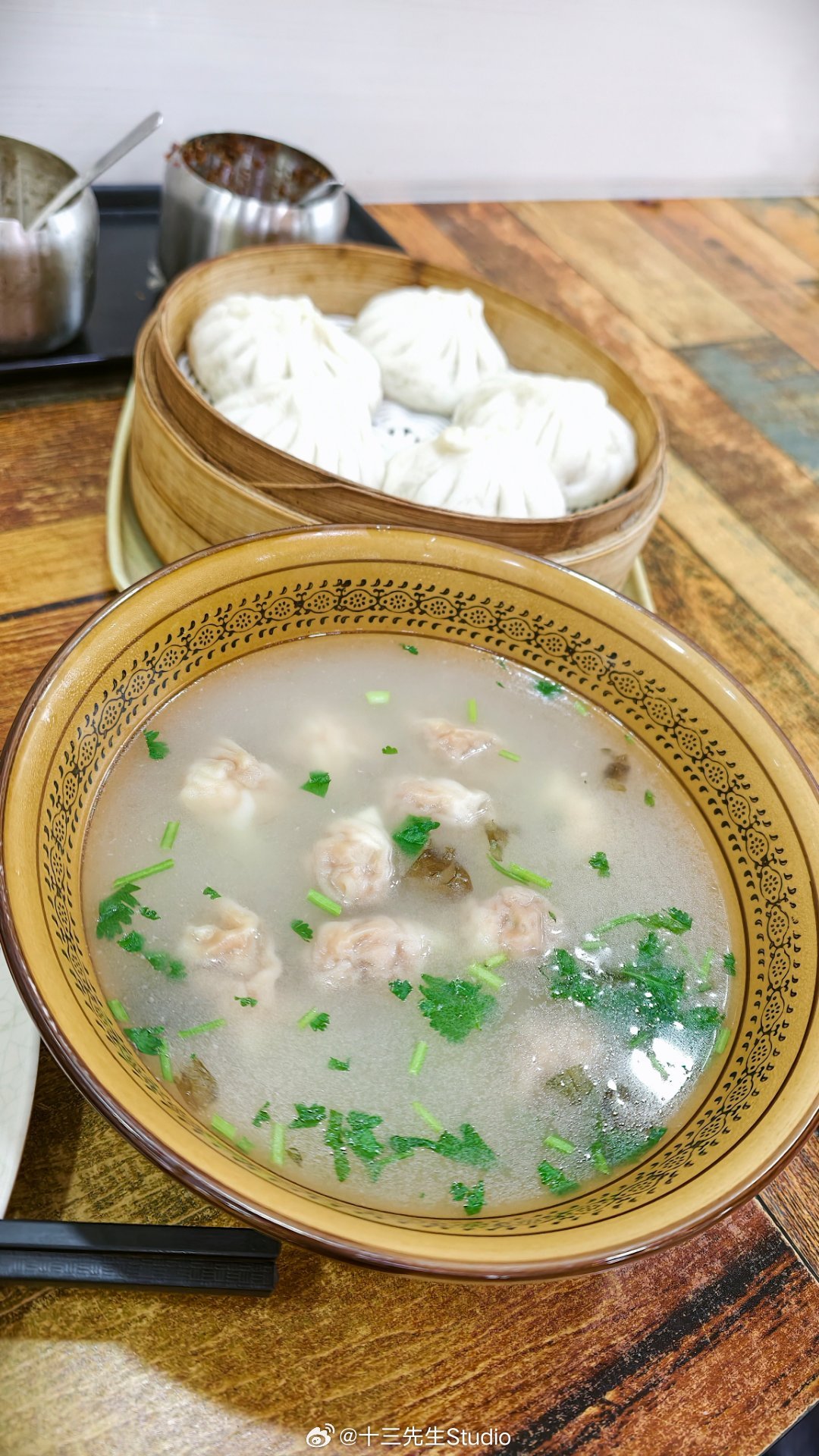 早安早安～  ​​​