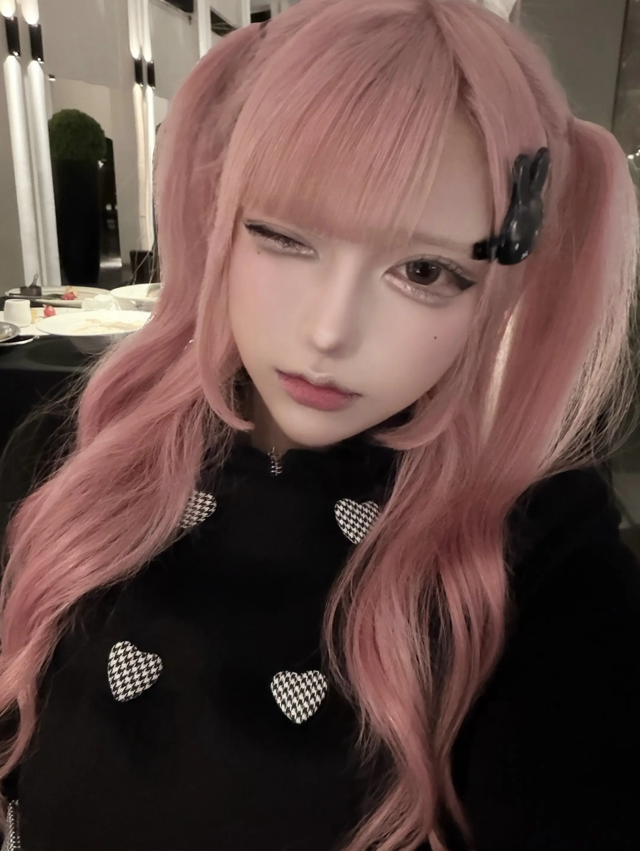 哭给在意你的人听吧 吵死了