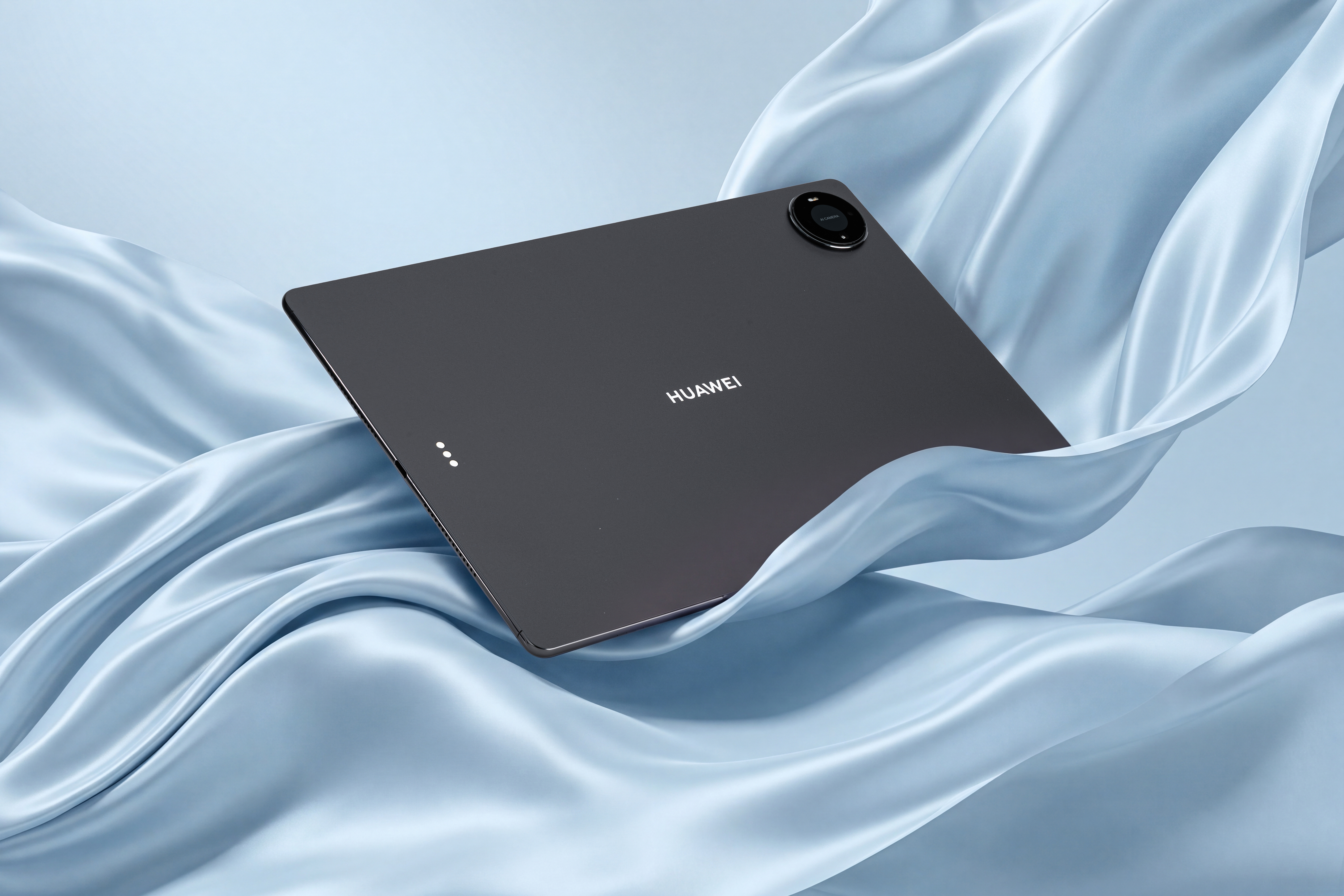 给华为MatePad Pro Max拍了图赏真有有种皮薄馅大的感觉我有点看中音悦