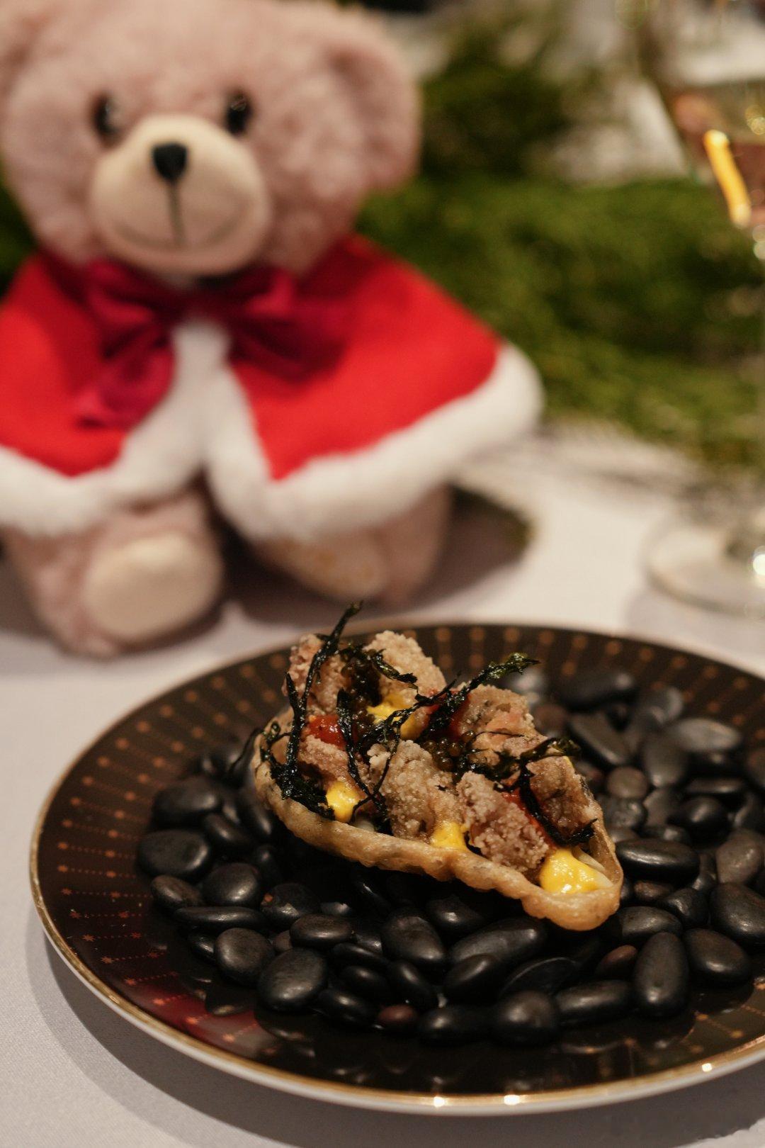 还好提前过上圣诞节🎄Chef Fay的新品尝鲜海蛎/膏蟹/巴浪鱼的惊喜呈现层层