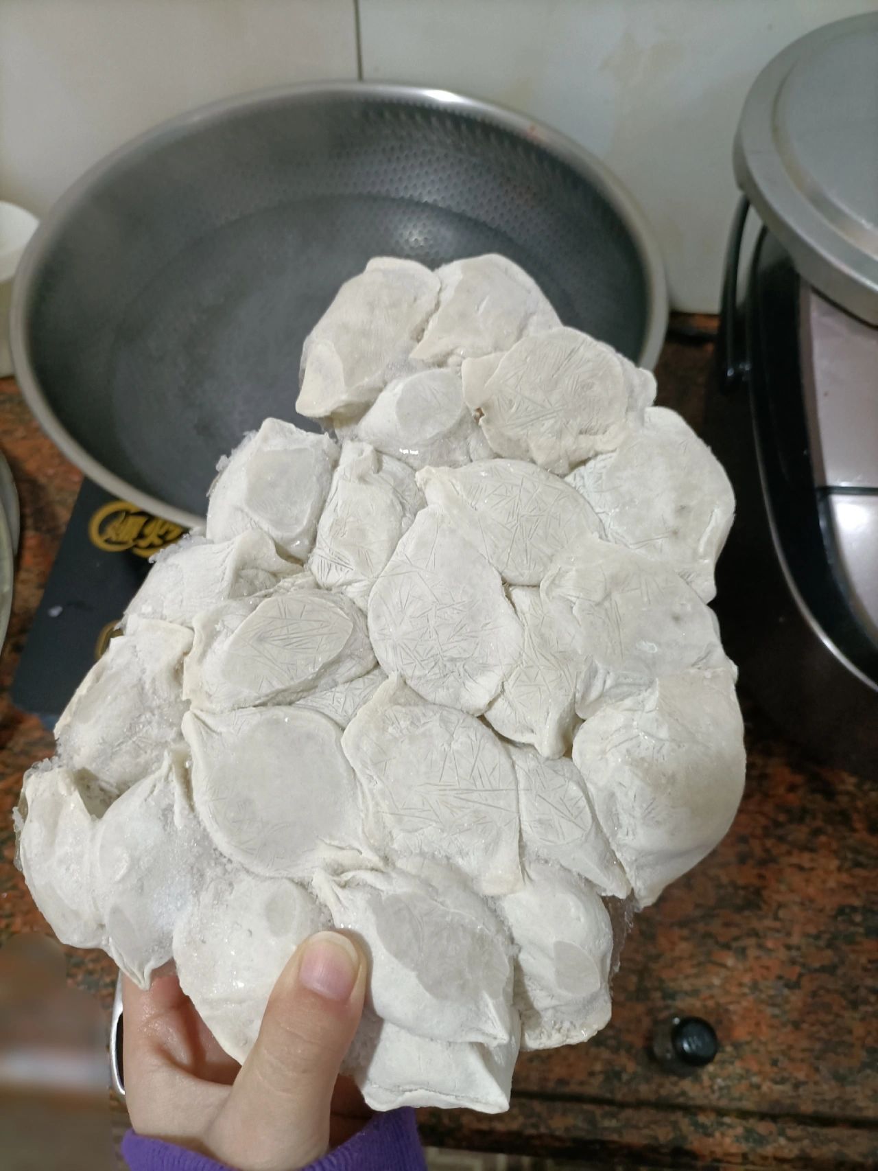 #当最爱点外卖的那群人当了父母# 我这厨艺别说当父母了，已经想象到爸妈不在家我会
