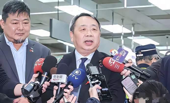 和平年代的背叛更诛心！
石平认贼作父，比汪精卫更该唾弃！

和平年代的叛徒，往往