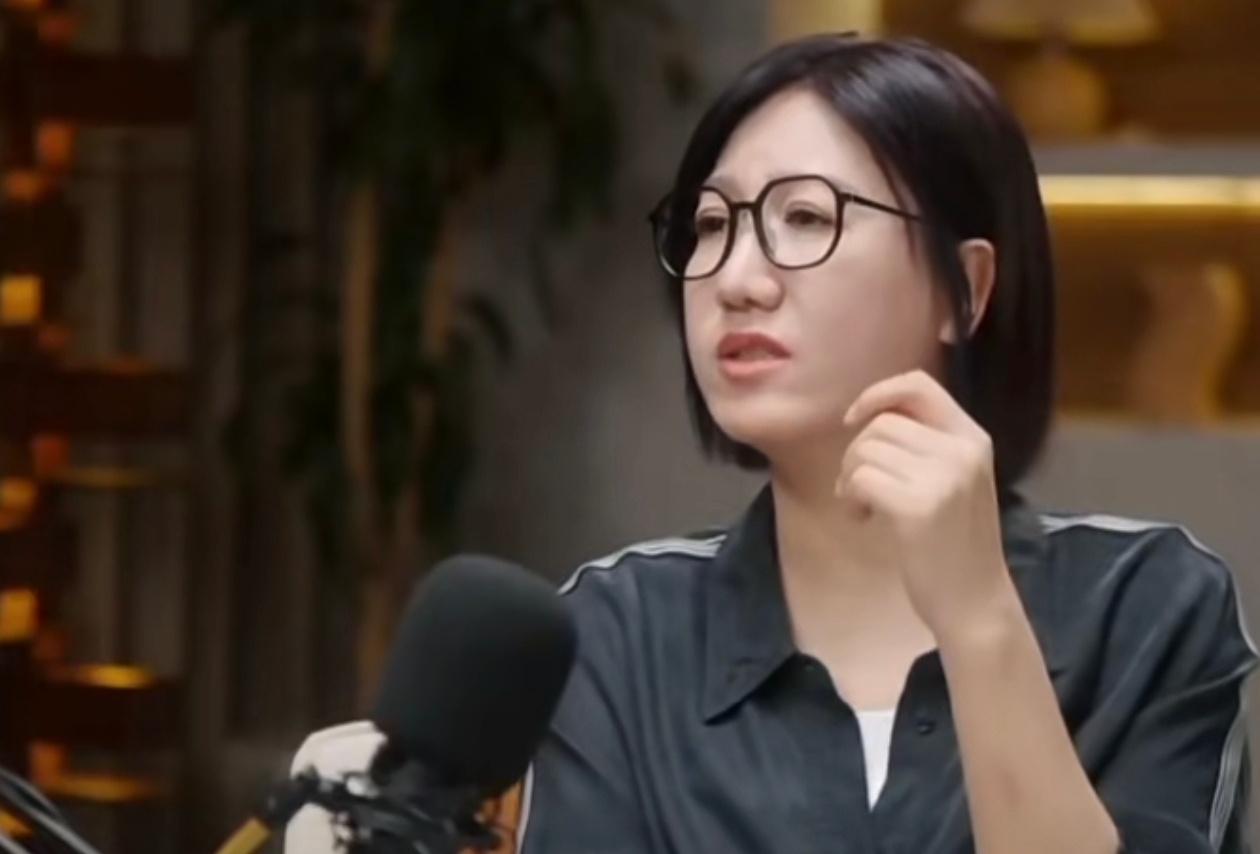 一直超佩服易立竞，她真的把“专业”两个字刻进骨子里了！这次看她和品牌高管对话，再
