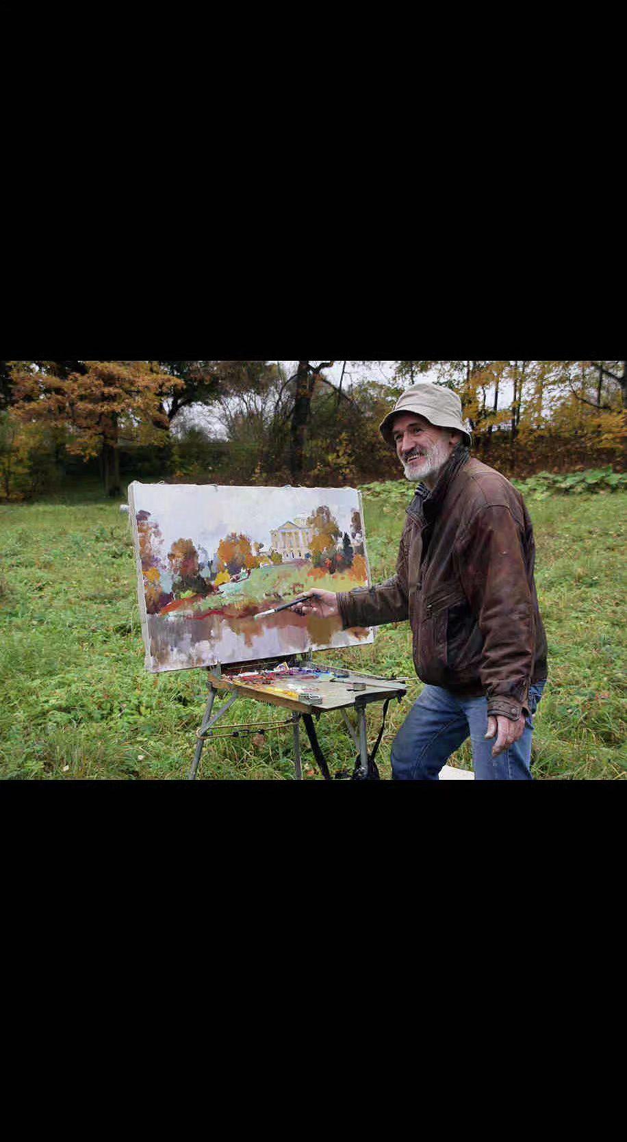 🎨秋色泼墨成诗，画笔是时光的邮差🍂。老人把岁月调成暖色调，每一笔都是与自然的