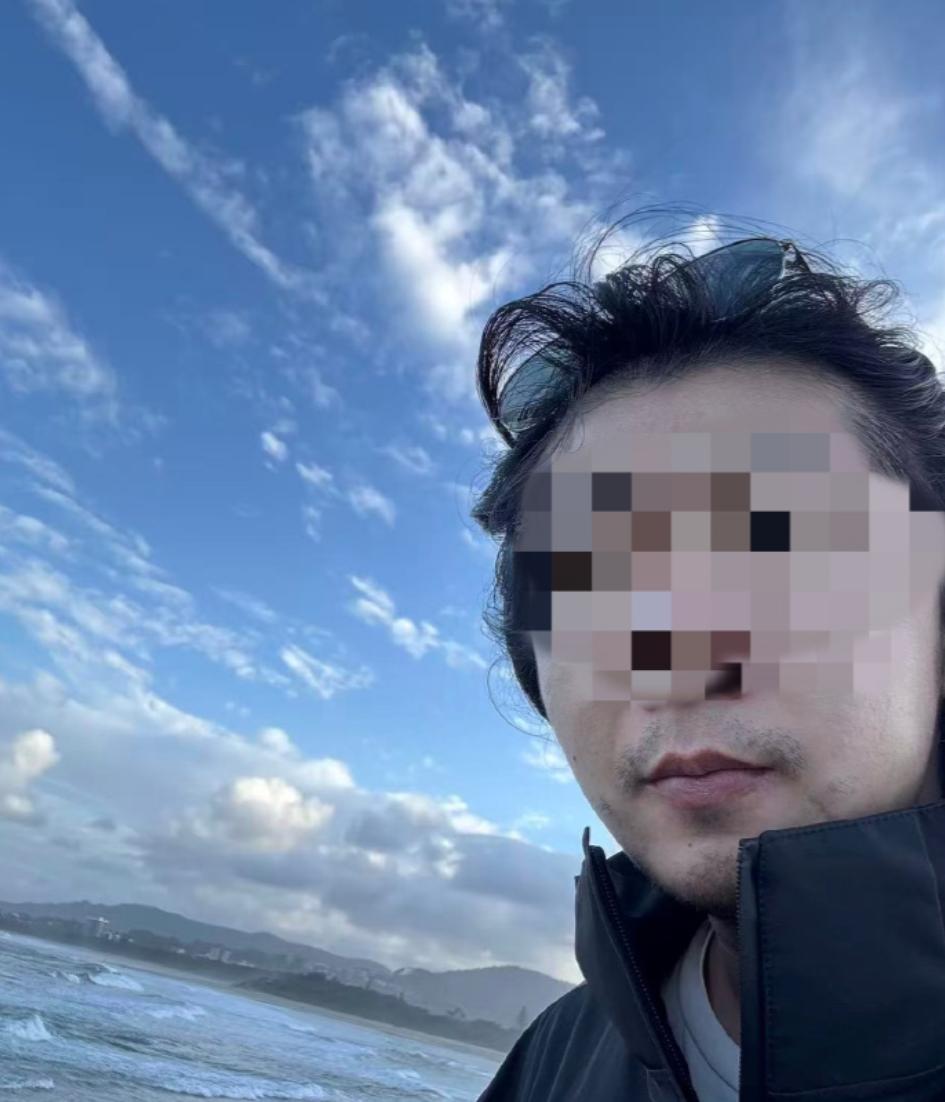 26岁中国男子澳洲遇难家属发声：家庭并不富裕，澳洲遇难男子遗体回家费用犯愁。
