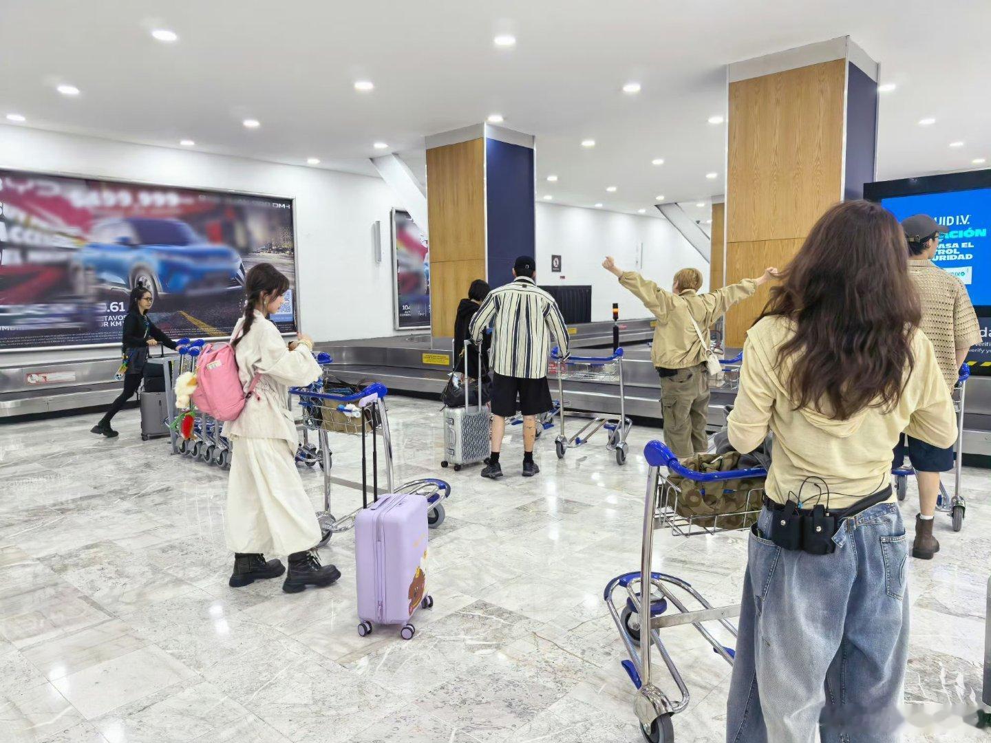 花儿与少年8墨西哥路透期待一下这一季的鸡飞狗跳