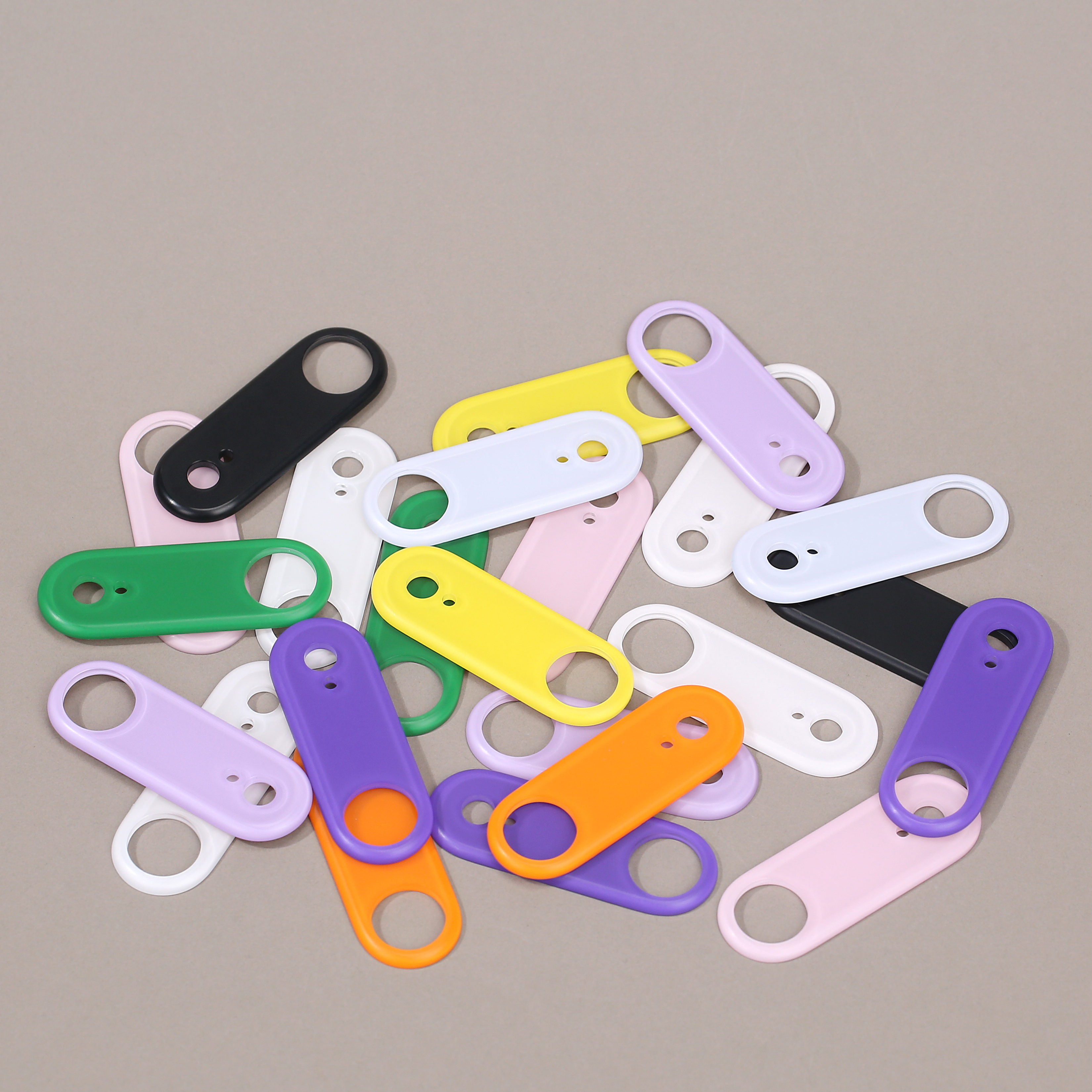 iPhone17Pro /17ProMax 的平嵌镜盖也要开始打样了，大家想要什