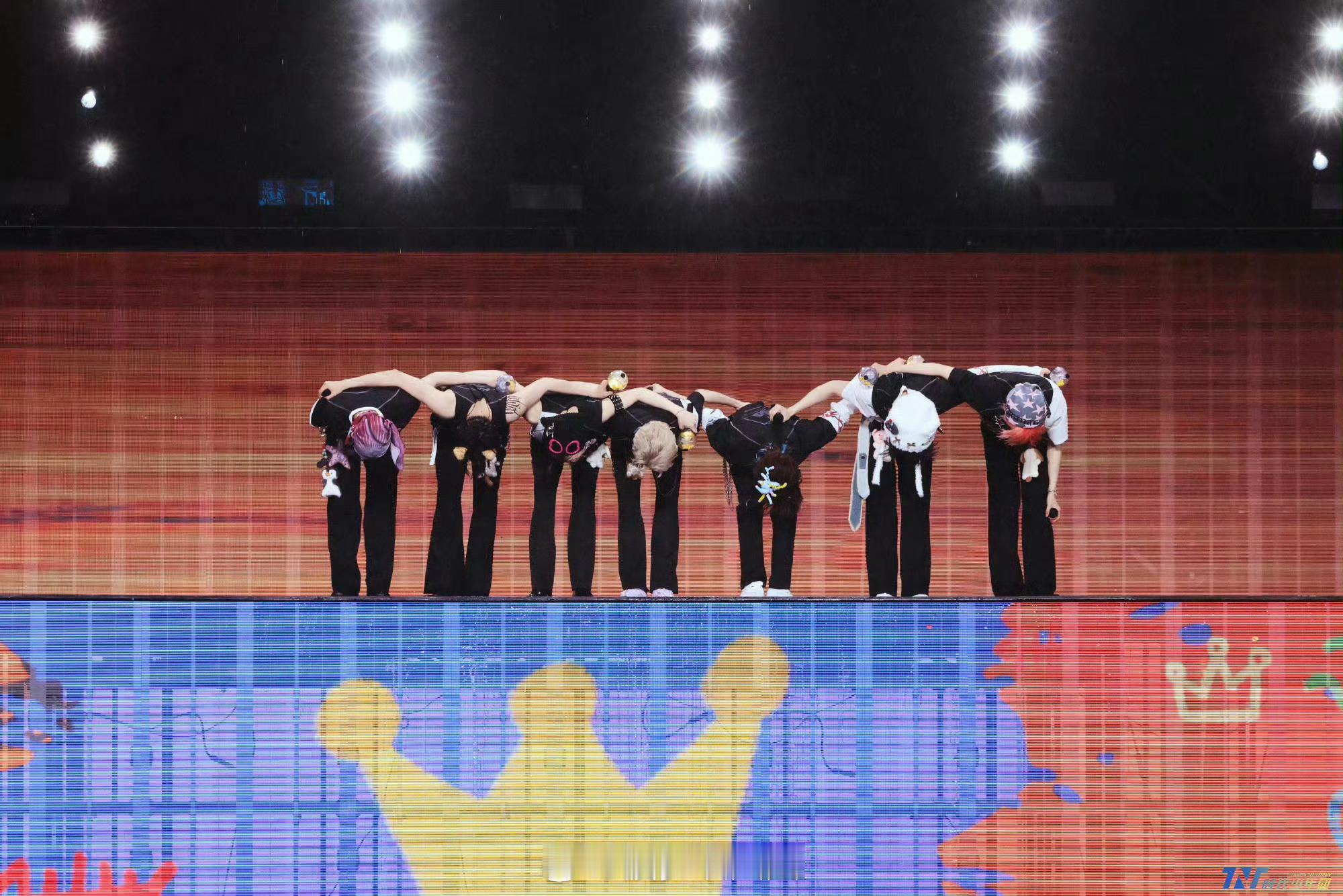 时代少年团26年拿下7个代言时代少年团亮眼商务成绩，足以见证少年们稳步攀升的影响