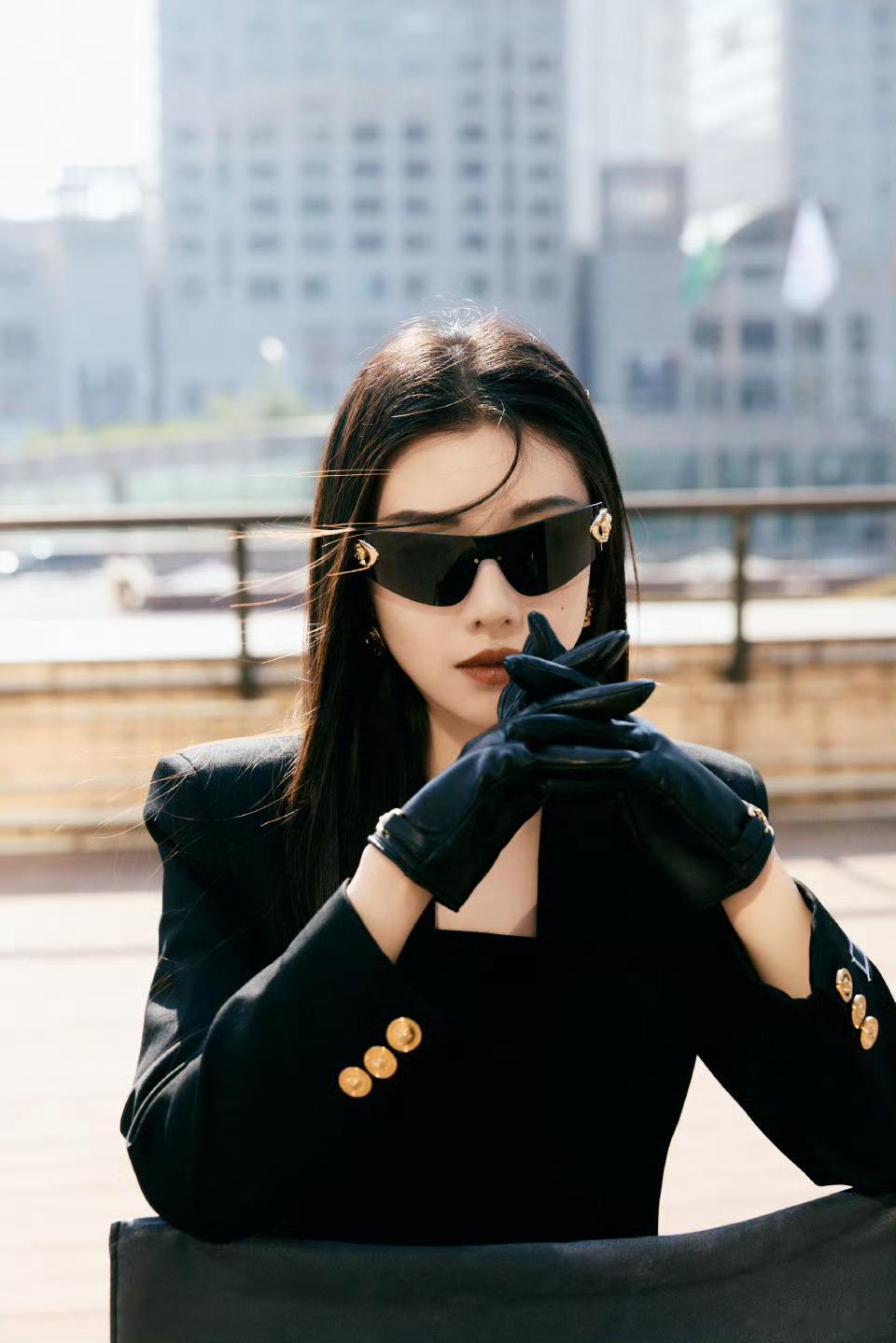 差点没认出来这是王鹤润没认真看真没认出来这是王鹤润，以为全员加速中猎人追来了，角