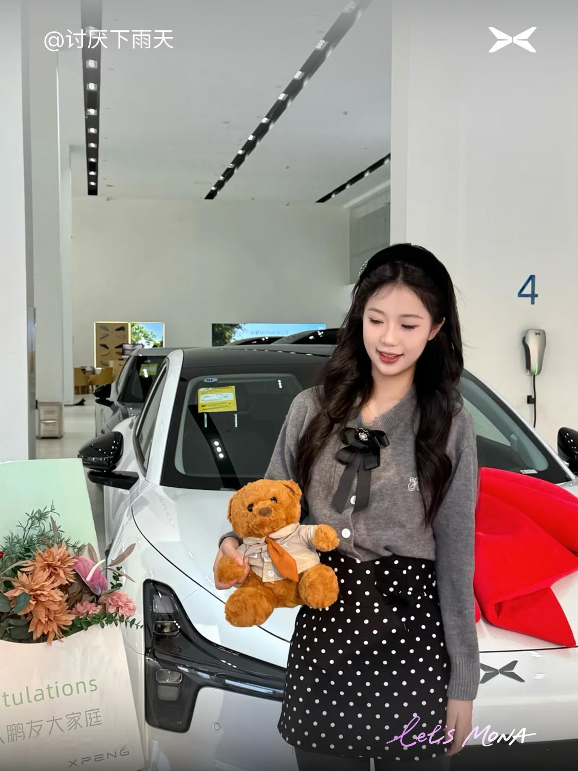 小鹏MONA交付超25万台稳居销冠小鹏每五位车主就有一个车主是00后，不得不说小