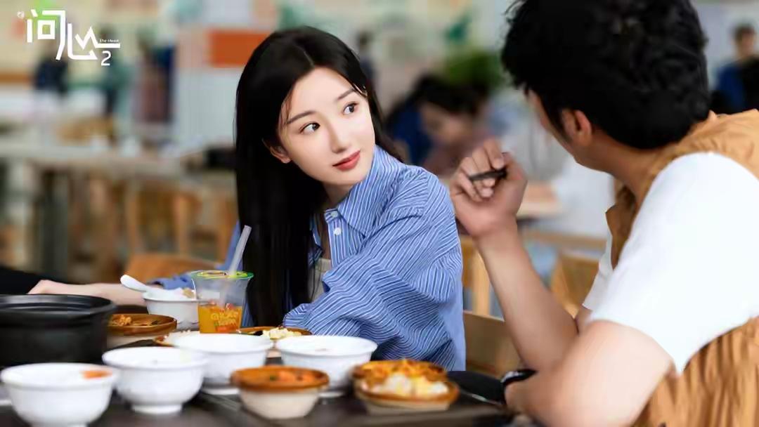 《问心2》小睿走后，林逸身上那点温柔和气像是跟着一并埋进了泥土里。从前克制内敛的