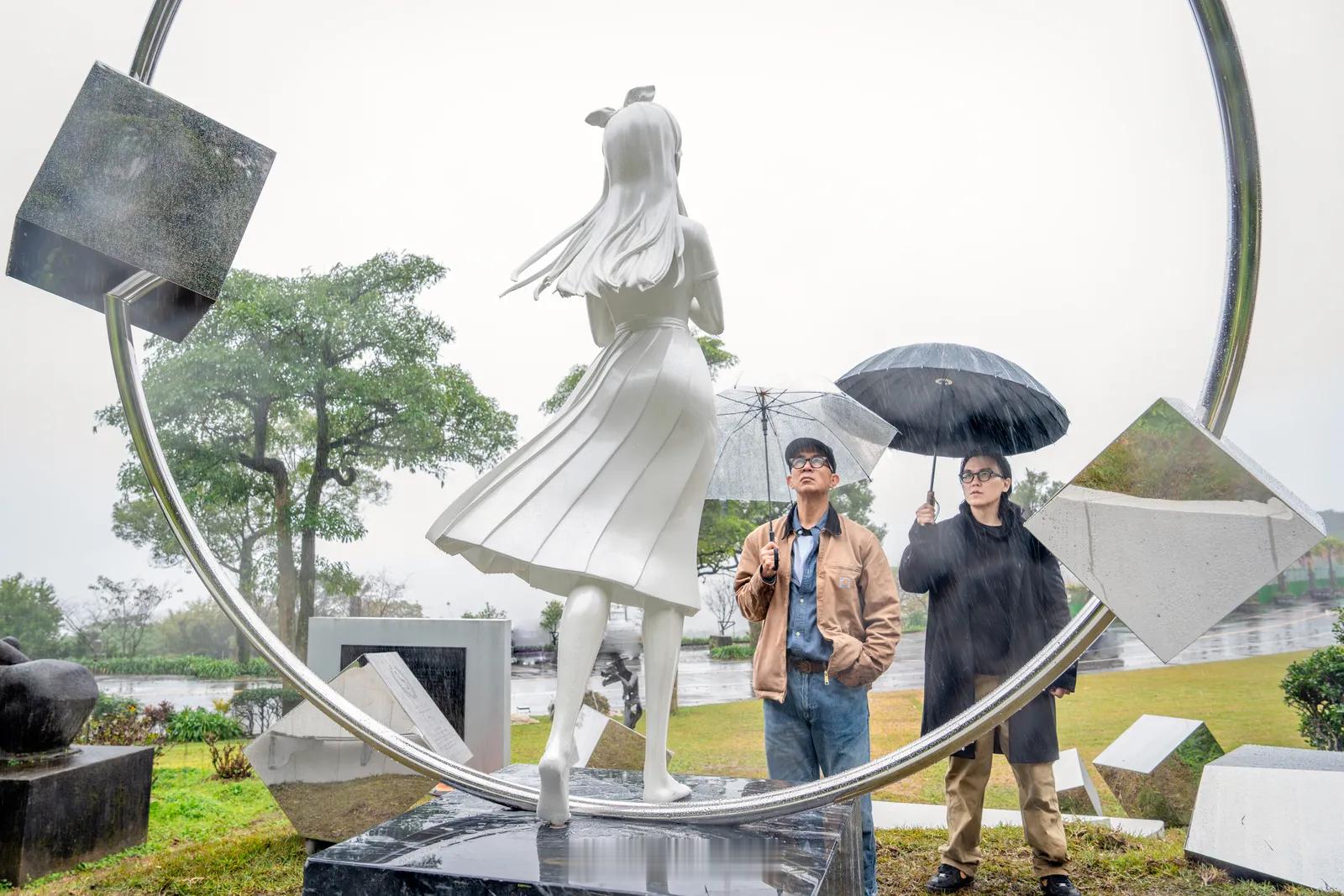 大Ｓ的纪念雕像名为《熙媛的永恒轨道》，由艺术家李承道担任艺术总监，经具俊晔授权完