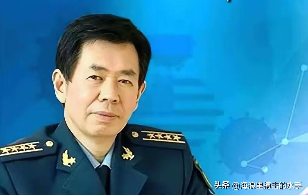 戴旭说得一针见血：一切卖国贼都有一个共同逻辑，就是个人利益永远高于国家利益。
​
