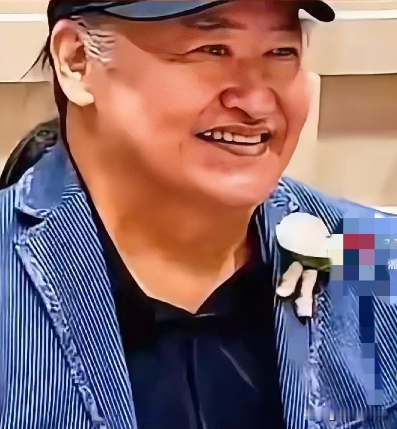 刘欢卢璐：闪婚35年，爱得真稳！
欢欢而去、璐璐难舍、平凡的日子、不平凡的人生。