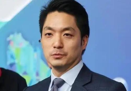 台北市市长、蒋介石的曾孙蒋万安直接把话撂下了！他当着媒体的面斩钉截铁地表示，自己