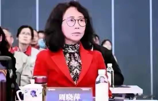 形成众怒的蝴蝶效应永远不止是停留在爆点左右，就像星宇股份太喽的二选一布局，辐射杀