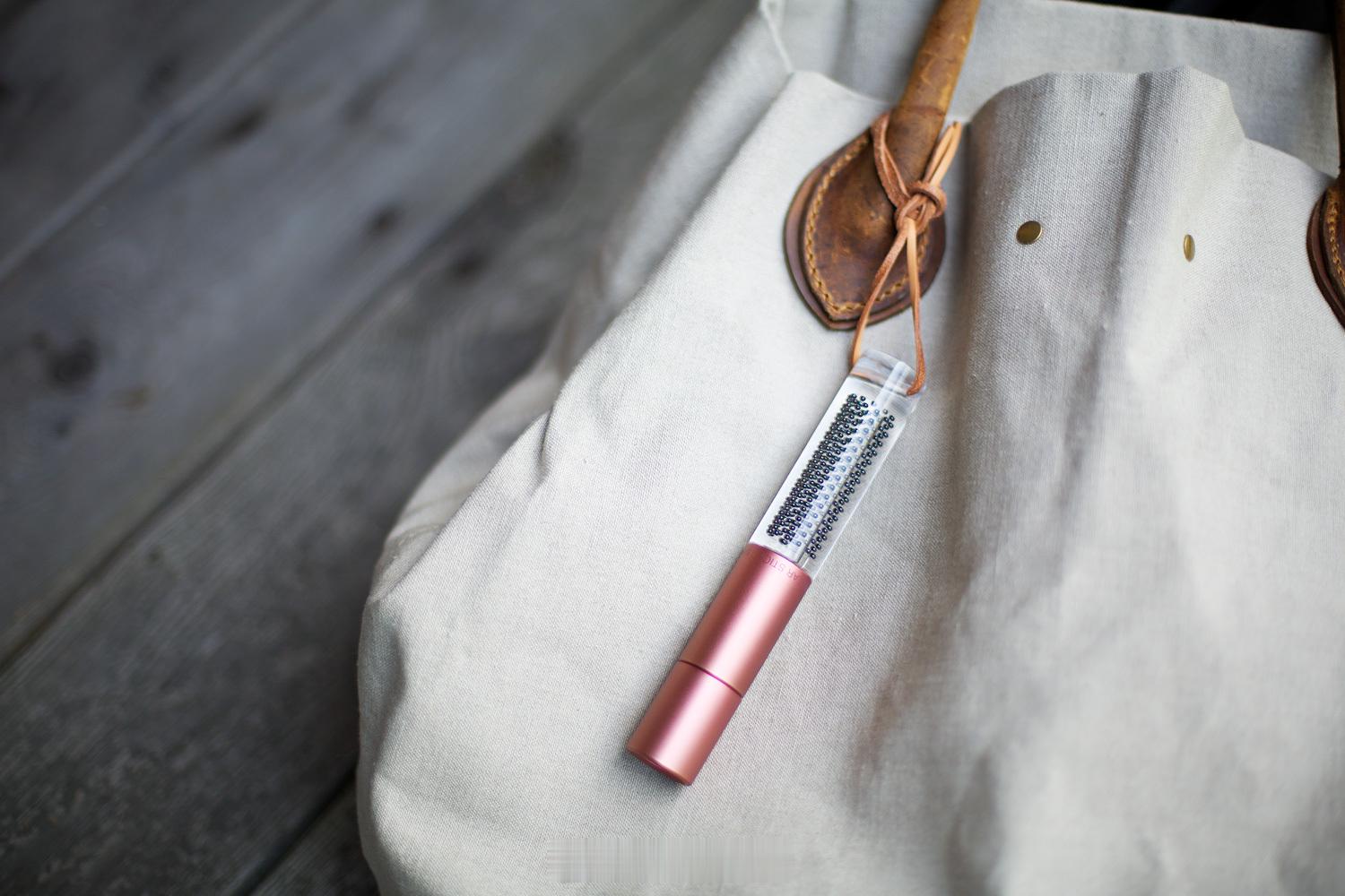 本周庆舍的宠粉计划     送日本带回的Sphere Stick（太阳能球形灯棒