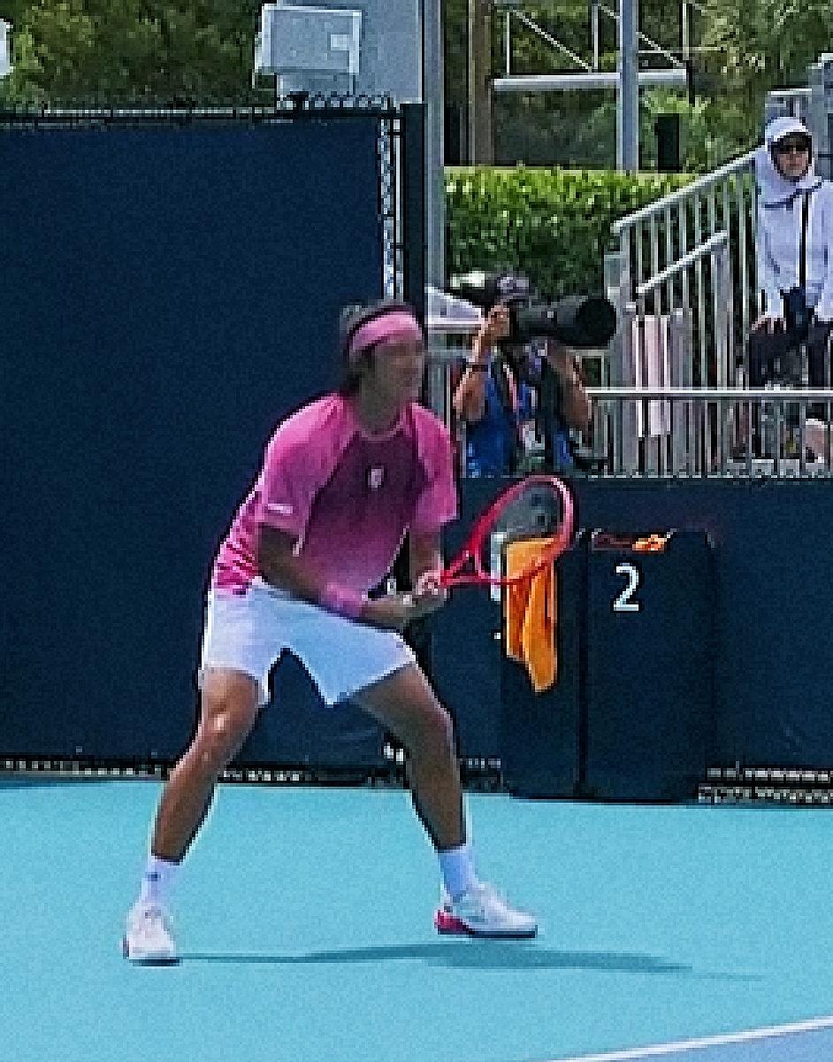 中国选手张之臻迈阿密大师赛首轮完败出局
        北京时间2026年3月2