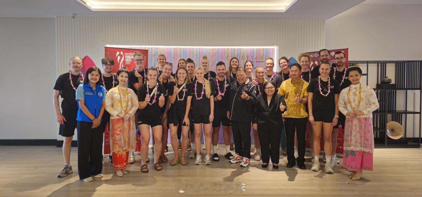 2025女排世锦赛 德国女排抵达普吉岛。 ​​​