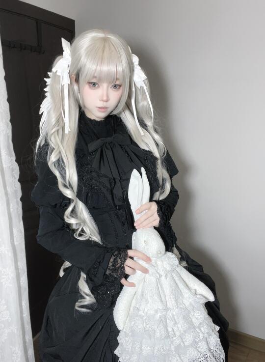 毫无长处的灵魂只能游荡在阴郁的雾霭中