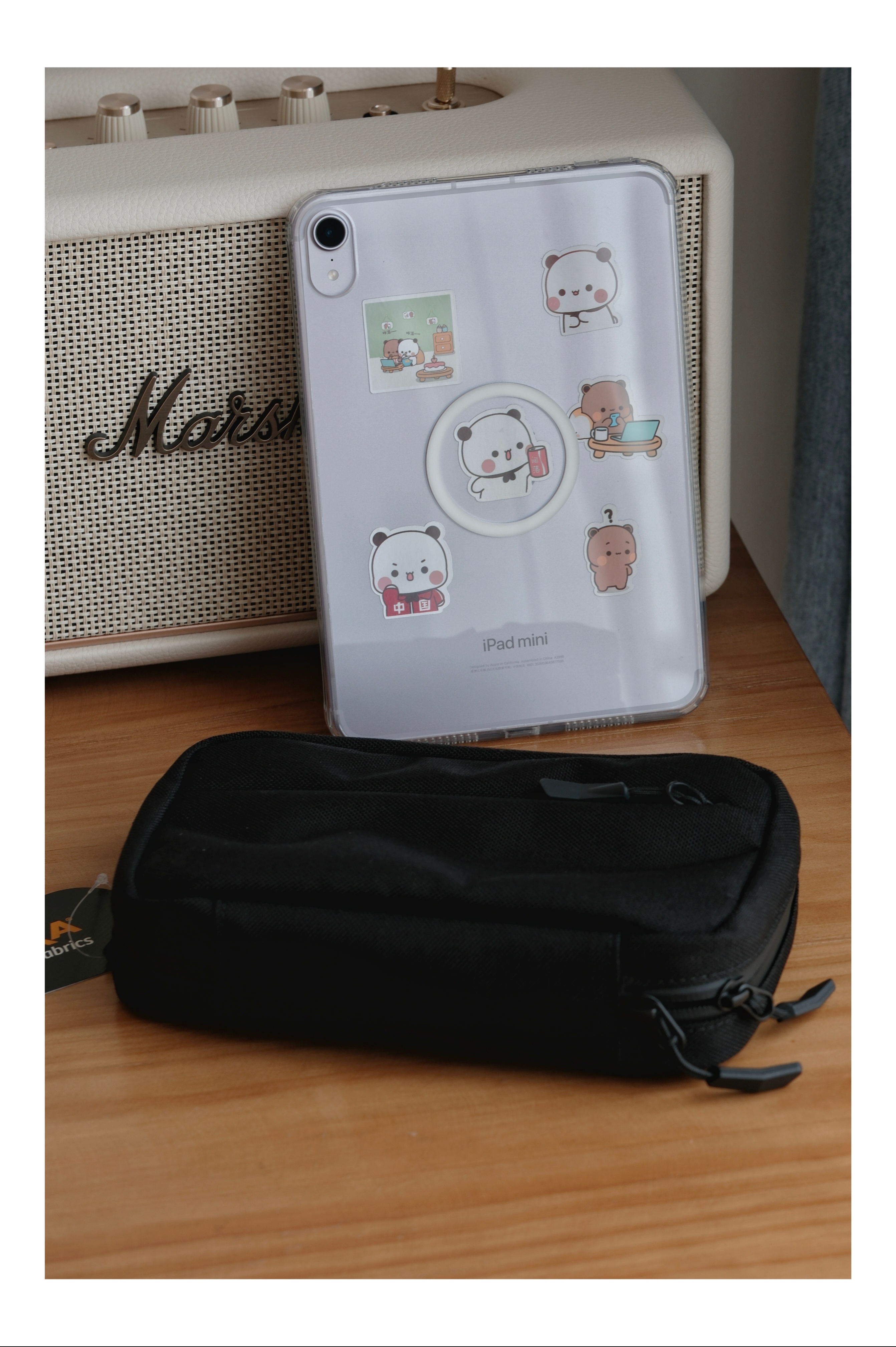 哥们给我寄来的收纳包和iPad mini 7的保护壳，爱了！尤其这个收纳包太好用