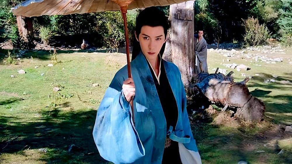 养仇人的代价，是灭门。
 
慕清晏的血海深仇，源于曾祖父的一次善举。收养的孤儿聂