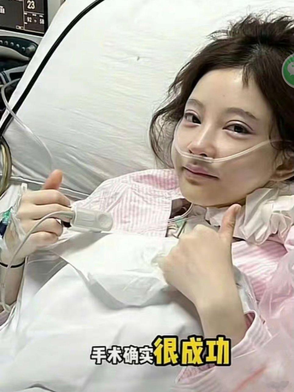 网红里面一个冯莫提一个郭聪明真的可惜了，真的是唱歌最好听的两个人。希望早日康复吧