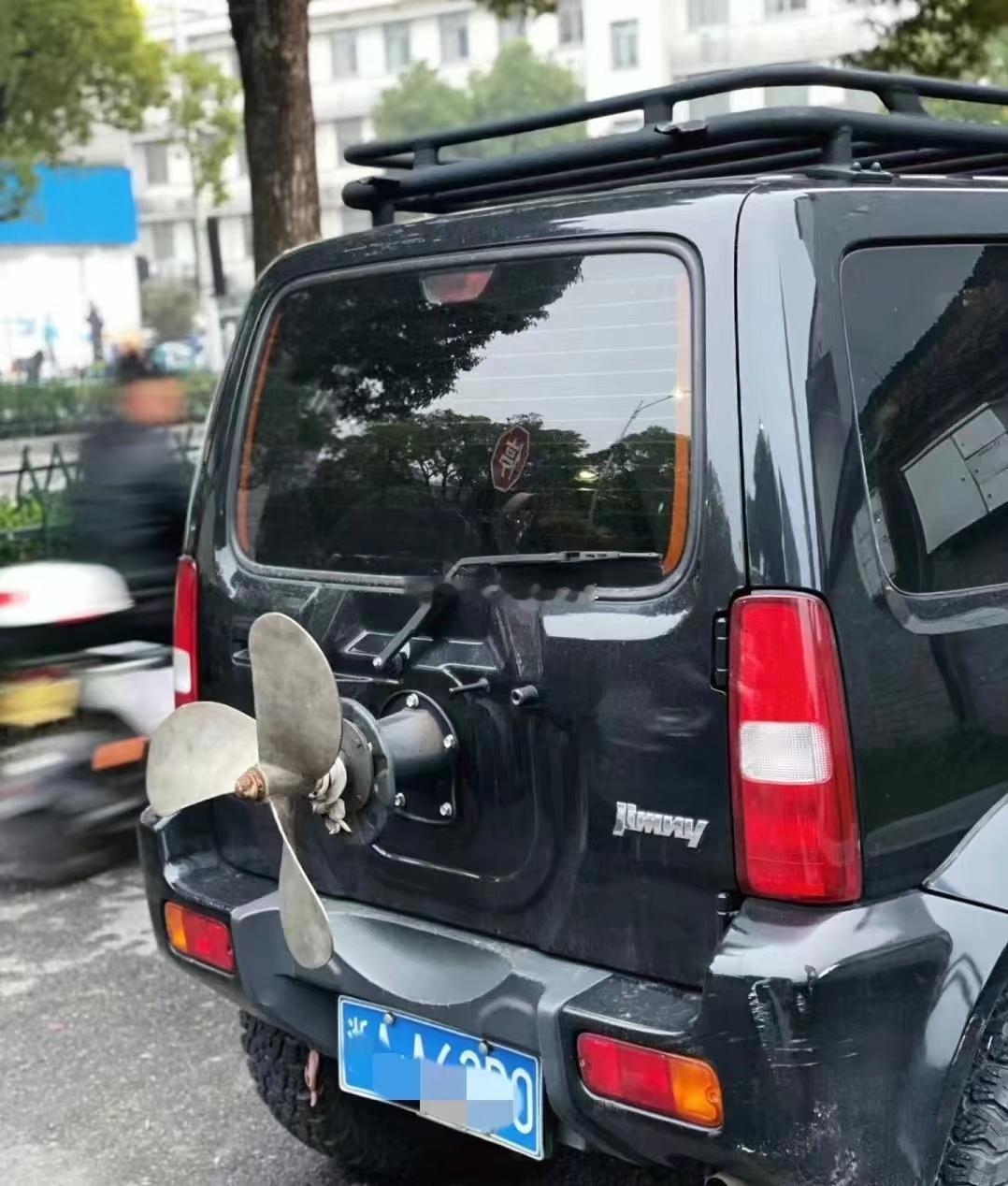 水陆两栖吉姆尼~~~ 