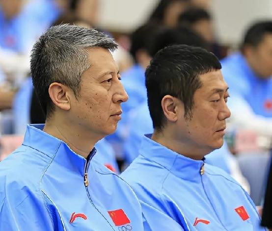 不知道为什么？本应斗志昂扬的亚运会动员大会，看上去，大家都心事重重、压力山大，尤