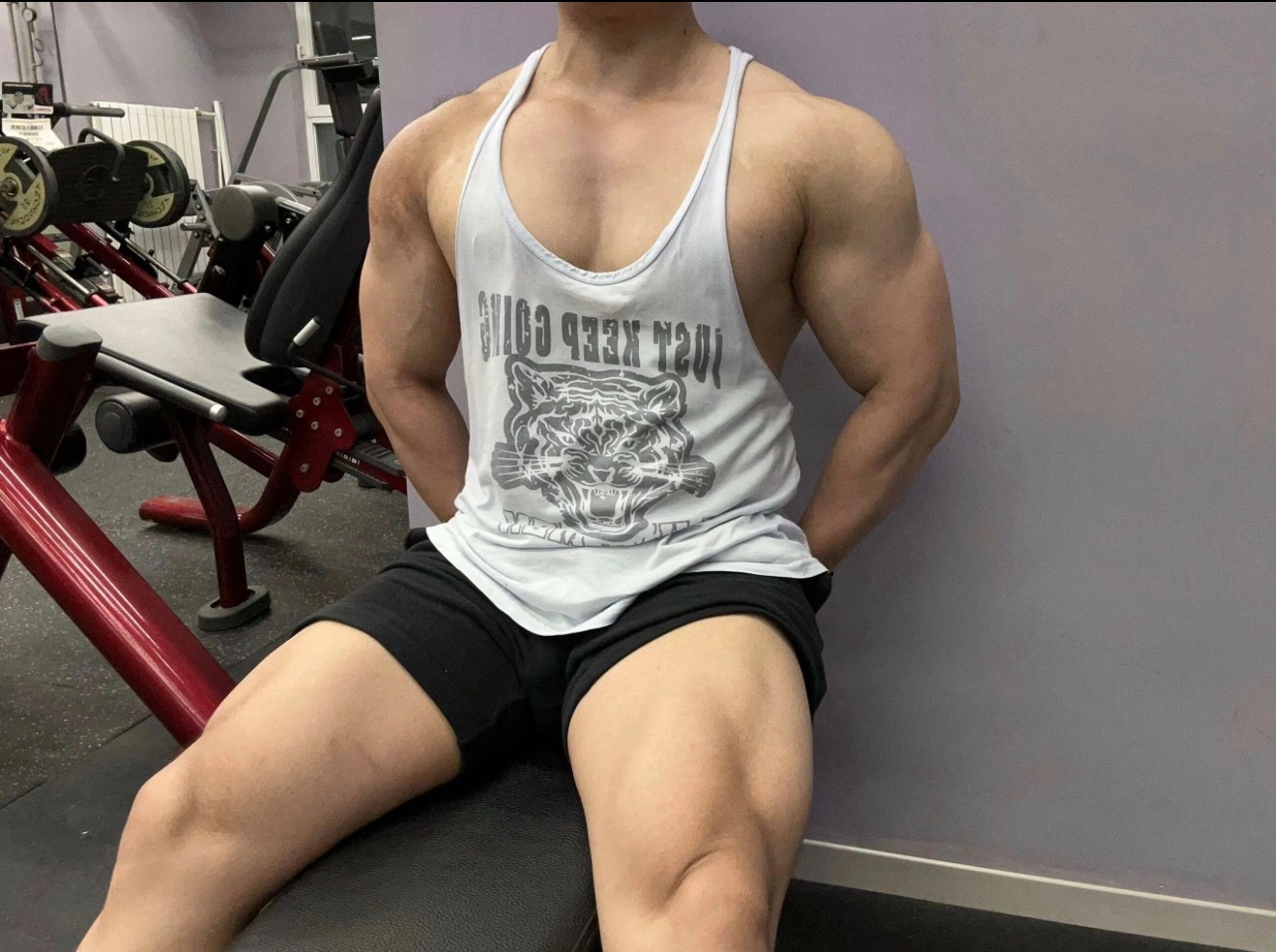 人生就像一场马拉松，不在于起跑有多快，而在于谁能坚持到最后。 