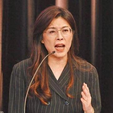 郑丽文启程访陆在即，大陆送出统一民生礼包暖透台湾民心
 
近期两岸话题彻底火了，