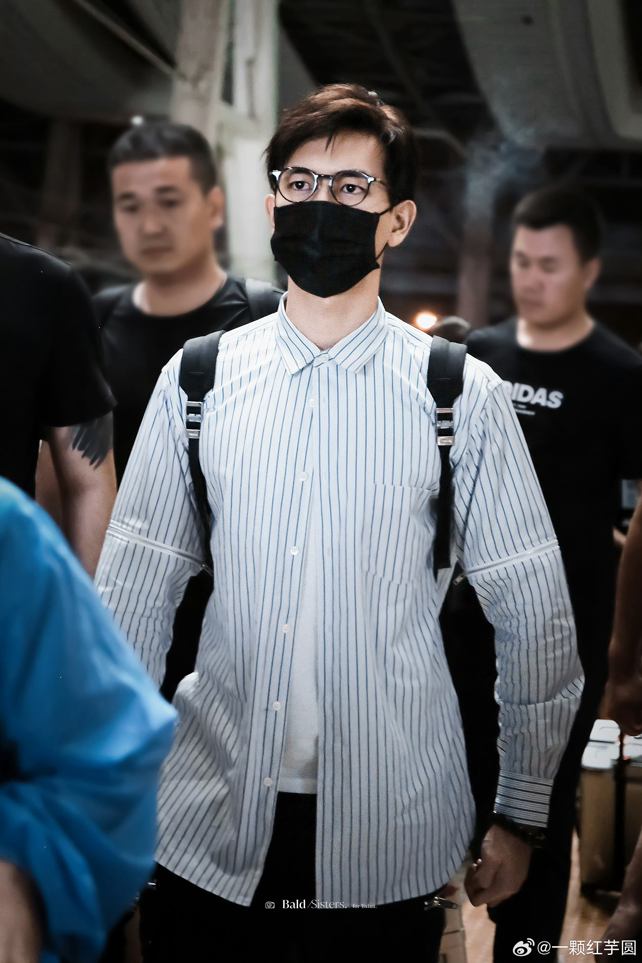 天哪！2019年的 李现！那一年的韩商言是多少人的白月光啊！ 