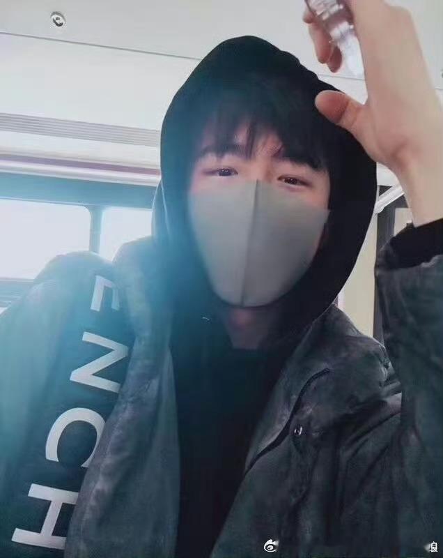 摩登兄弟[超话] 好温柔！​​​