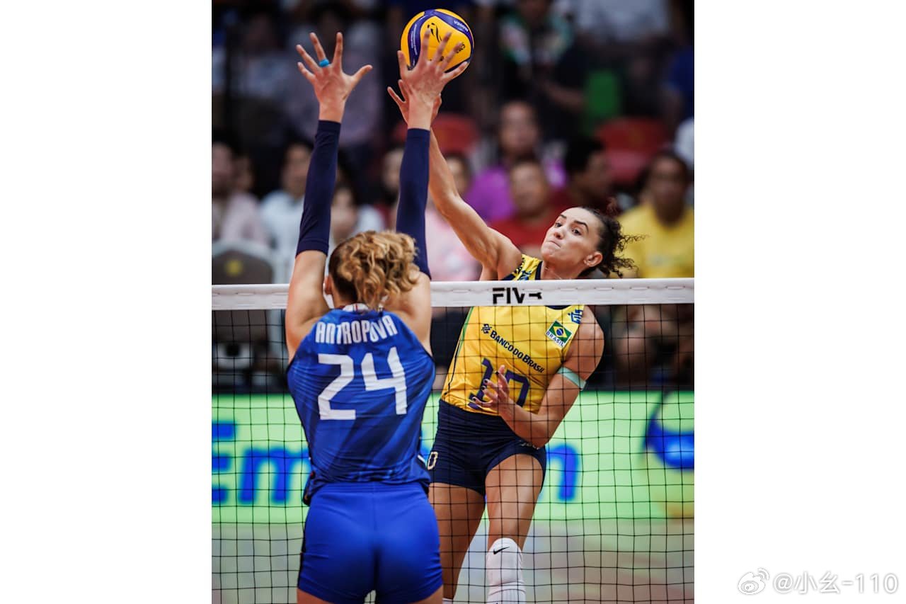2025女排世锦赛 第62场，半决赛第2场，意大利3-2巴西，五局比分22-25